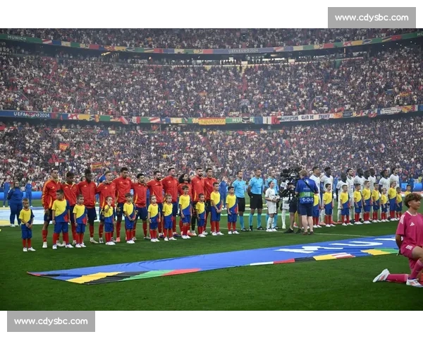 高清流畅足球赛事在线观看平台尽享全球精彩对决实时直播回放分析 - 副本 (13) - 副本